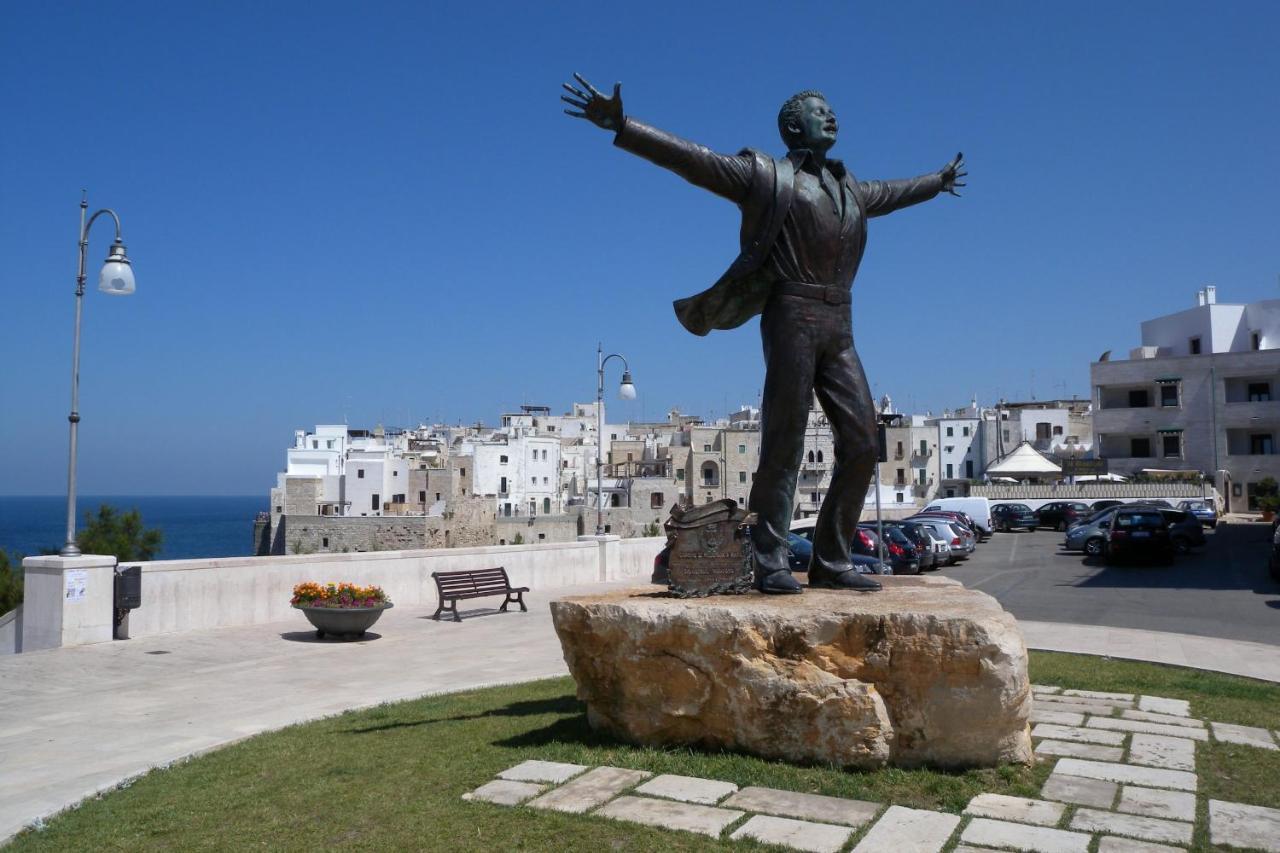 לינה וארוחת בוקר פולינאנו א מארה Leavi מראה חיצוני תמונה